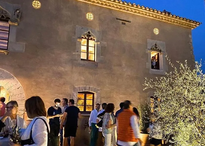 Hotel Hotel-masia Farres