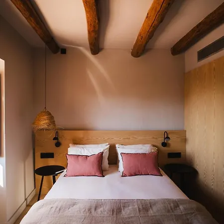 Hotel-masia Farres El Bruc
